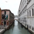 Die Seufzerbrücke, links davon das Museo Diocesano und rechts der Dogenpalast