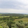 Blick über die toskanische Landschaft von der Mauer von Monteriggioni