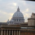 Blick zur Basilica San Pietro aus dem Museo Gregoriana Etrusco
