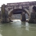 Ponte Rotto oder Ponte Emilio und dahinter die Ponte Palatino