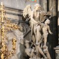 LAngelo custode auf der linken Seite des Altars San Giovanni il Buono