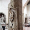 Taufbecken in der Basilica di Santa Croce di Firenze?