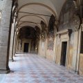 Ein sogennanter portico im Hof des Palazzo dellArchiginnasio