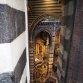 Blick hinab in den Duomo di Siena von der La Porta del Cielo Tour