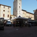 Markt auf der Piazza della Cisterna