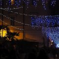 Weihnachtsbeleuchtung auf der Piazza di San Salvatore in Lauro und der Via dei Coronari