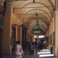 Arkaden der Via Ugo Bassi