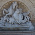 Sirenenfontaine an der Basis der Scalinata del Pincio
