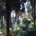 Auf dem Friedhof Cimitero Acattolico die Roma