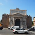 Porta Pia als Eingangstor zur Stadt