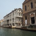 Palazzo da Lezze alla Misericordia (links) Misericordia di Venezia (rechts)