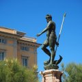 Fontana del Nettuno au der Piazza G. E. Modiglian