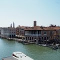 Blick vom Ca dOro  auf den Canale Grande und dem Mercato di Rialto