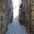 Via San Salvatore im historischen Teil von Bolsena
