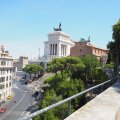 Piazzale Caffarelli: Monumento a Vittorio Emanuele I und Basilica di Santa Maria in Ara Coeli