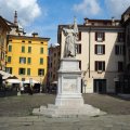 Monumento in memoria delle dieci giornate di Brescia auf der Piazza BellItalia