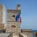 Castello Svevo di Trani: Der Uhrenturm von der Seite