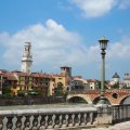 Campanile del Duomo di Verona und die Ponte Pietra über die Etsch (Adige)