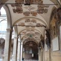 Ein weiterer portico im Hof des Palazzo dellArchiginnasio