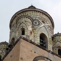 Turmspitze des Duomo di Amalfi oder Cattedrale SantAndrea