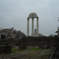 Restliche Säulen des Tempel des Castor und des Pollux