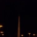 Piazza del Popolo in der Nacht mi dem  Obelisco Flaminio