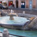 Fontana della Barcaccia auf der Piazza di Spagna