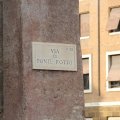 Via di Ponte Rotto