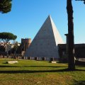 Piramide di Caio Cestio,Cimitero Acattolico di Roma