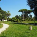 Park der Villa Torlonia mit dem Obelisco di Villa Torlonia
