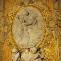 Palazzo Reale: Sala dei Medaglioni mit einem Relief von Simone Martinez