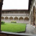 Im Kreuzgang des zweiten Klosters Santa Croces (chiostro Grande)