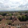 Blick Richtung Osten vom Torre Guinigi auf Lucca.