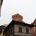 Turm an der Piazza Giovan Battista Donati