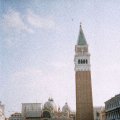 Piazza San Marco mit Basilica San Marco und dem Campanile di San Marco