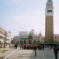 Piazza San Marco mit Basilica San Marco und dem Campanile di San Marco