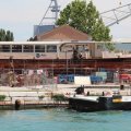 Ein Vaporetto im Trockendock