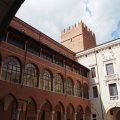 Im Cortile del Tribunale